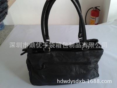 女式手提包 新款供應真皮車縫線女包 黑色百搭歐美潮流個性包包-深圳市鼎優手袋箱包制品提供女式手提包 新款供應真皮車縫線女包 黑色百搭歐美潮流個性包包的相關介紹、產品、服務、圖片、價格深圳市鼎優手袋箱包制品、拉桿箱包、手袋等等、皮具、紡織品、服裝服飾的購銷