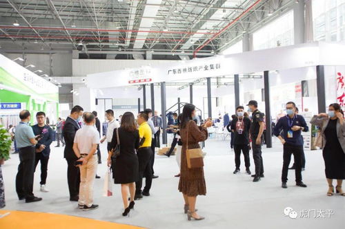 上萬種優質面料產品亮相虎門 第二屆中國 虎門 紡織面輔料交易會開幕